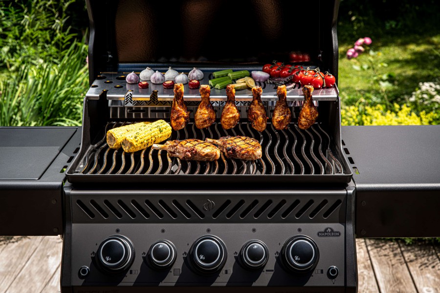 Jaki grill gazowy wybrać? Przewodnik po najlepszych rozwiązaniach dla Twojego ogrodu