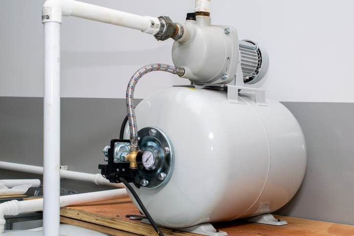 Jaki hydrofor wybrać do studni głębinowej? Kompleksowy przewodnik po doborze