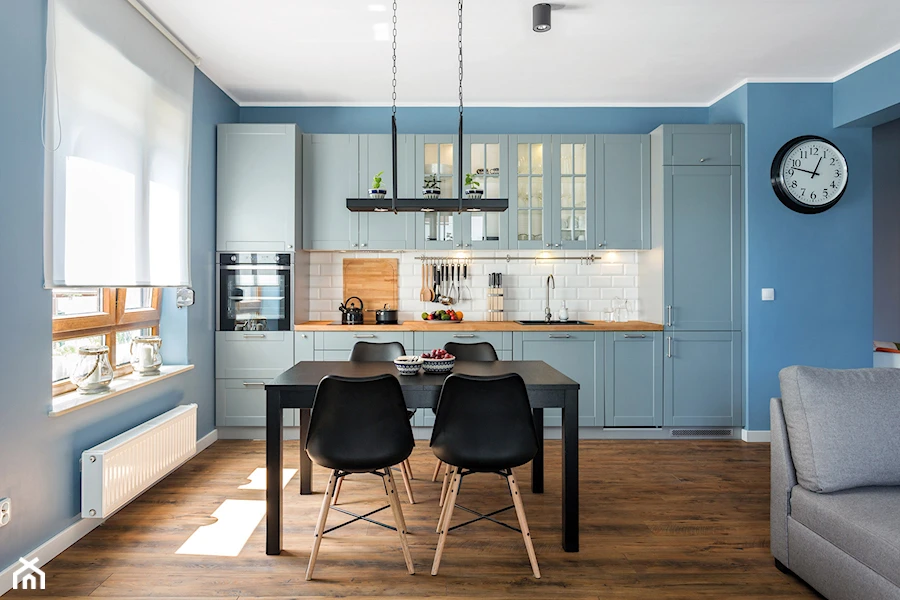 Jaki kolor do kuchni? Poznaj modne trendy i praktyczne wskazówki