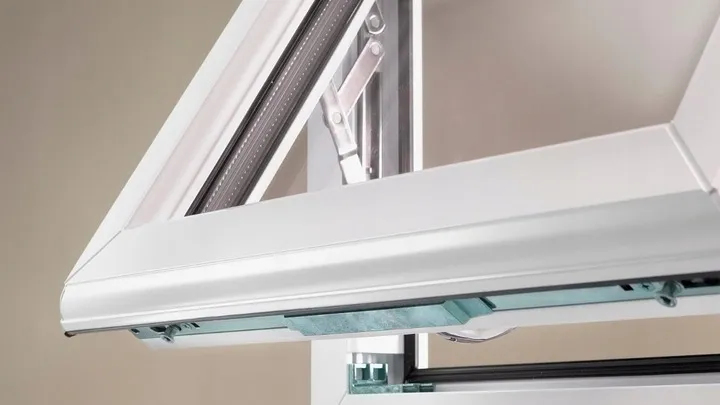 Jaki smar do okien plastikowych? Poradnik, który rozwieje Twoje wątpliwości