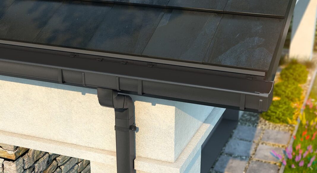 Jaki spadek na rynnie? Optymalne nachylenie dla skutecznego odprowadzania wody