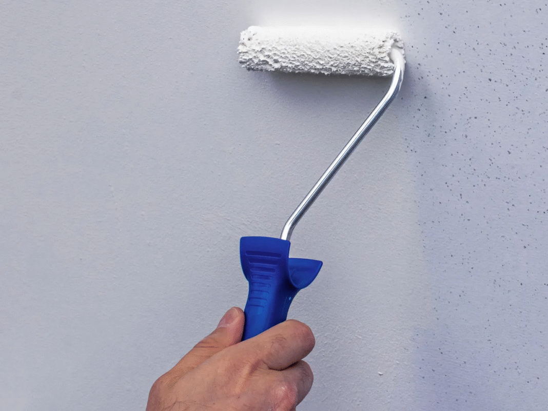 Jaki wałek do farby akrylowej? Wybierz idealny dla perfekcyjnego wykończenia